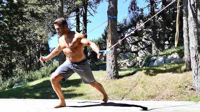 écartés bandes élastiques fentes